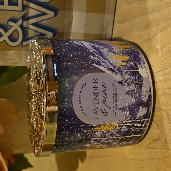 Bath & Body Works Lavender Pine - Picture 4 of 4